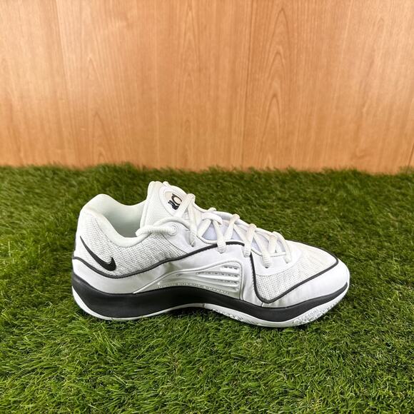Athletic_Shoes